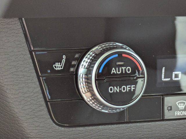 New 2026 Mitsubishi Outlander SE FWD image 25