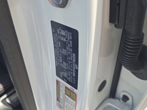 Certified 2025 Kia Soul GT-Line FWD image 33