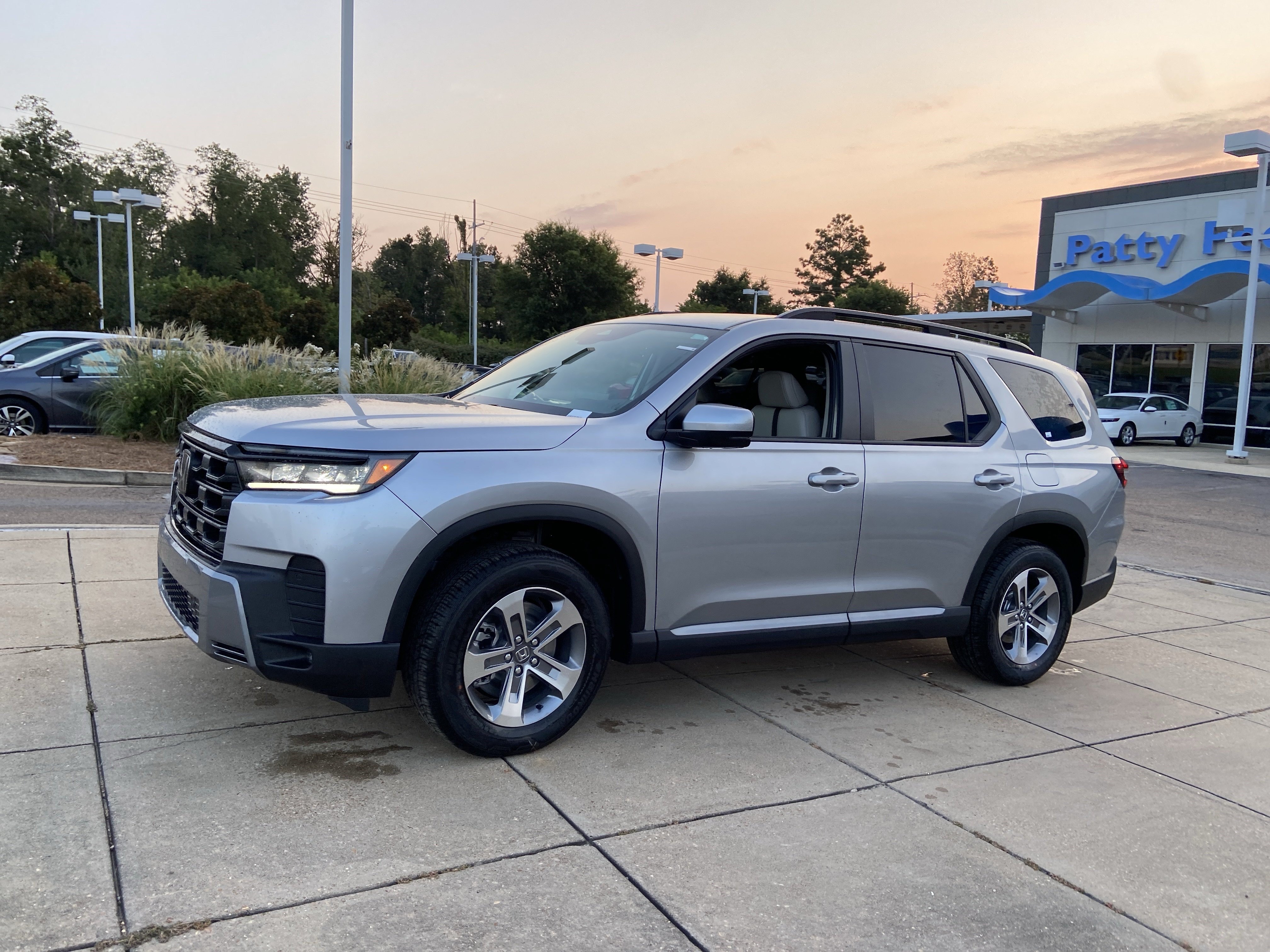 New 2026 Honda Pilot EX-L image 5