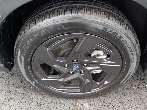 Used 2025 Subaru Crosstrek 2.5i Sport AWD/4WD image 19