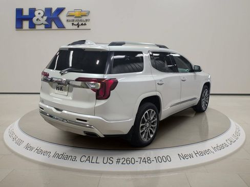 Used 2023 GMC Acadia Denali w/ Denali Ultimate Package AWD/4WD image 6