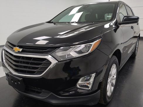 Used 2019 Chevrolet Equinox LT w/ Driver Convenience Package image 15