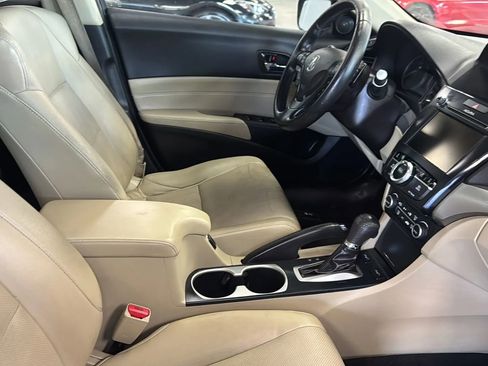 Used 2016 Acura ILX FWD image 10