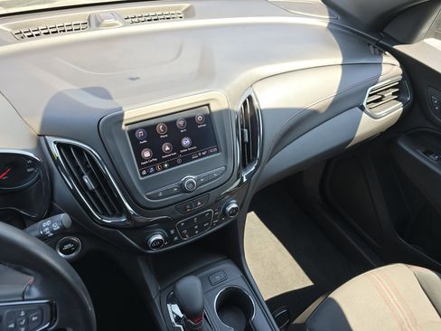 Used 2023 Chevrolet Equinox RS FWD image 30