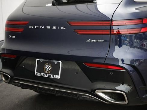 New 2026 Genesis GV70 3.5T Sport Prestige image 9
