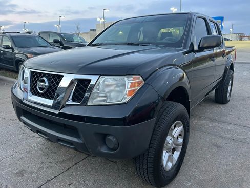 Used 2011 Nissan Frontier S image 1