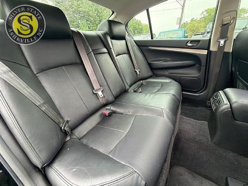 Used 2012 INFINITI G37 x Sedan w/ Premium Pkg AWD/4WD image 19