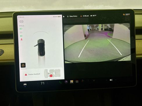 Used 2022 Tesla Model Y Performance AWD/4WD image 13