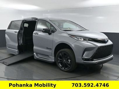 Used 2025 Toyota Sienna XSE