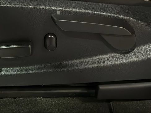 Used 2018 GMC Canyon Denali AWD/4WD image 20