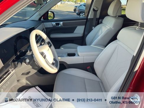 Used 2025 Hyundai Santa Fe SEL AWD/4WD image 4