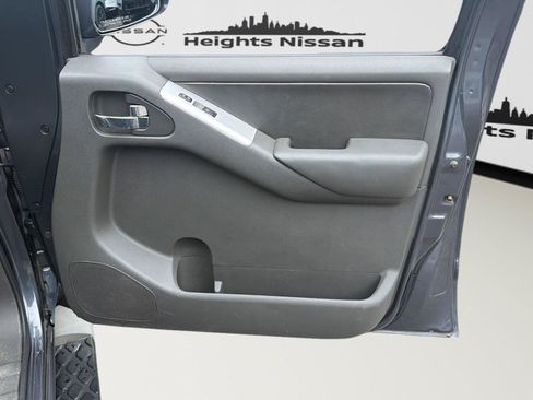 Used 2011 Nissan Pathfinder Silver AWD/4WD image 31