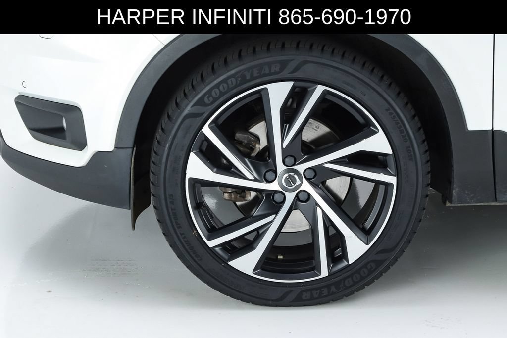 Used 2021 Volvo XC40 T5 R-Design AWD/4WD image 5