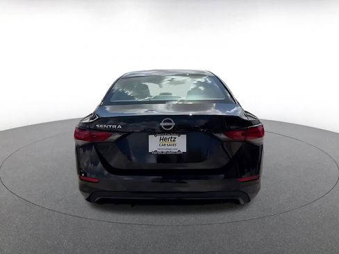 Used 2025 Nissan Sentra S image 12