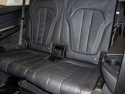 Used 2019 BMW X7 xDrive50i w/ Executive Package image 20