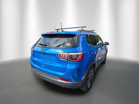 Used 2021 Jeep Compass Latitude FWD image 4