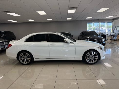 Used 2018 Mercedes-Benz C 300 Sedan image 3