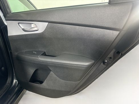 Used 2023 Kia Forte LXS FWD image 27