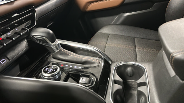 Used 2023 GMC Canyon AT4 AWD/4WD image 19