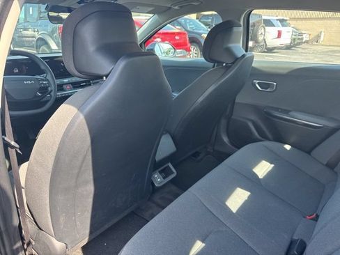 Used 2025 Kia K4 FWD image 10