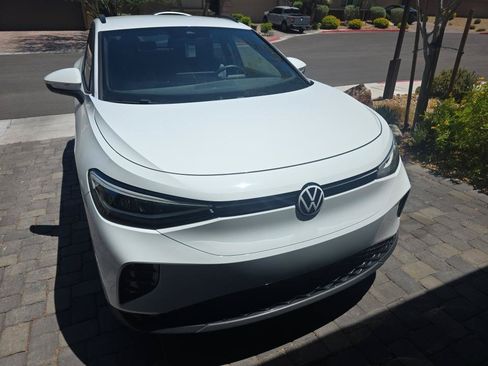 Used 2024 Volkswagen ID.4 2WD image 5
