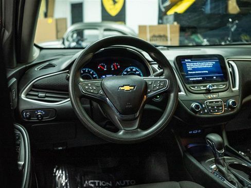 Used 2023 Chevrolet Malibu LT image 15