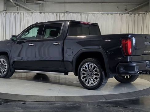 Used 2023 GMC Sierra 1500 Denali Ultimate AWD/4WD image 8