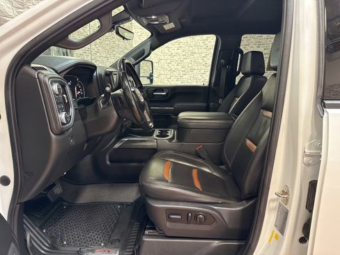 Used 2023 GMC Sierra 2500 AT4 w/ AT4 Preferred Package image 25