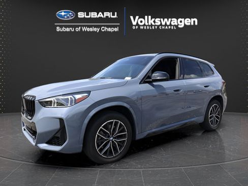 Used 2023 BMW X1 xDrive28i w/ Premium Package AWD/4WD image 4