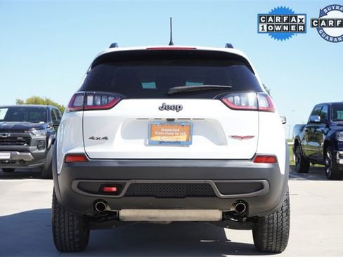 Used 2022 Jeep Cherokee Trailhawk image 8