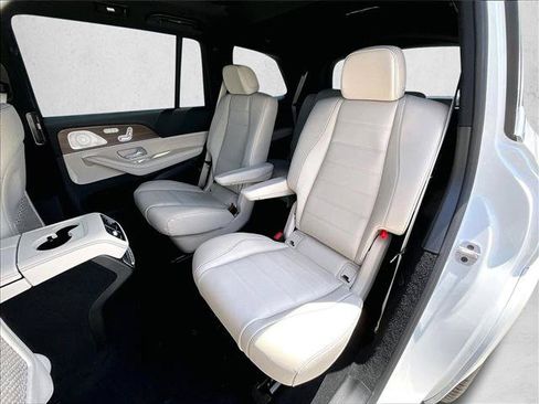 New 2026 Mercedes-Benz GLS 580 4MATIC image 12
