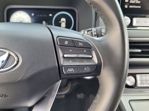 Used 2023 Hyundai Kona SEL FWD image 23