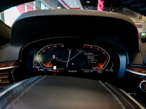 Used 2020 BMW 530i w/ Convenience Package image 30