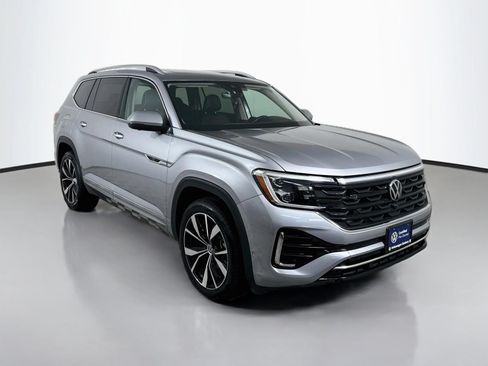 Certified 2024 Volkswagen Atlas SEL Premium R-Line AWD/4WD image 7