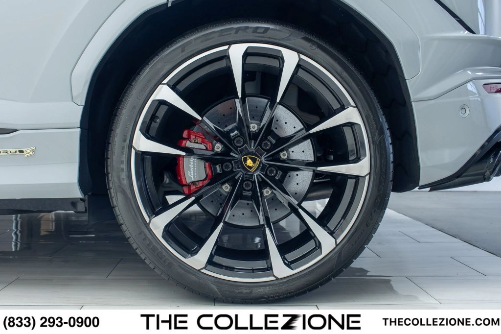 Used 2024 Lamborghini Urus S AWD/4WD image 19