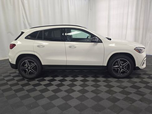 New 2026 Mercedes-Benz GLA 250 GLA 250 image 8