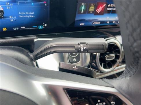 Certified 2025 Mercedes-Benz GLB 250 4MATIC image 12