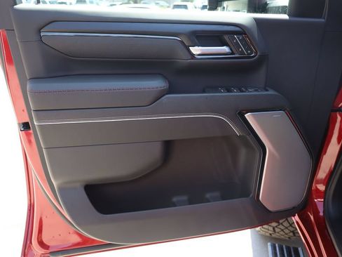 New 2026 GMC Sierra 2500 AT4X AWD/4WD image 10