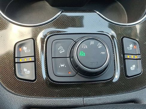 Used 2022 GMC Acadia AT4 w/ Trailering Package AWD/4WD image 26