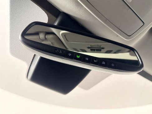 Certified 2024 Toyota Sienna XLE FWD image 21