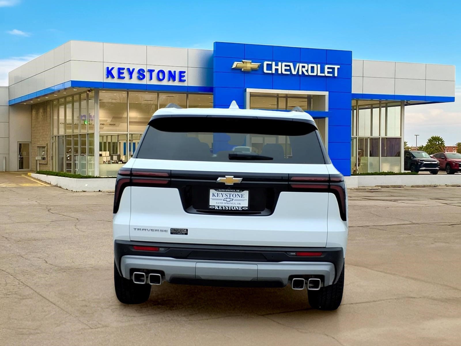 Used 2026 Chevrolet Traverse LT w/ Driver Confidence Package FWD image 6
