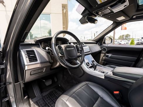 Used 2019 Land Rover Range Rover Sport HSE AWD/4WD image 34