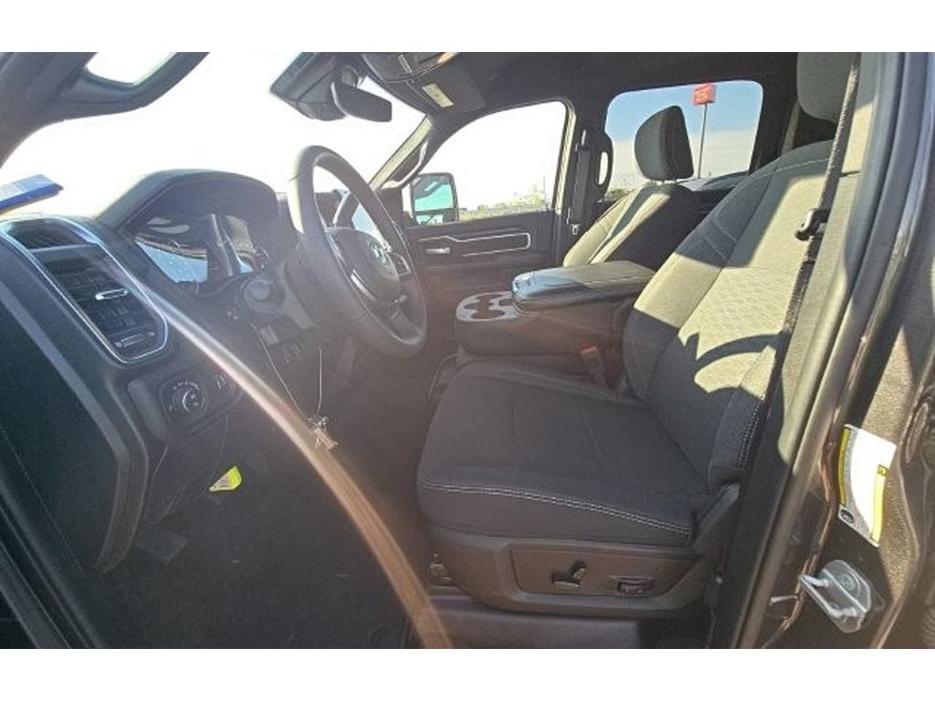 Used 2026 RAM 2500 Big Horn AWD/4WD image 5