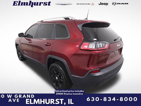 Used 2021 Jeep Cherokee Latitude image 3