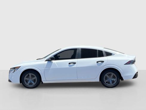 New 2027 Nissan Sentra S w/ Floor Mat Package FWD image 2