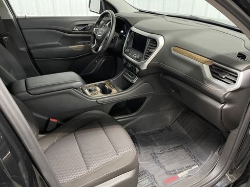 Used 2023 GMC Acadia SLE w/ Driver Convenience Package image 18