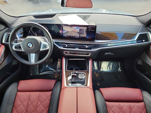 Used 2026 BMW X6 xDrive40i image 14