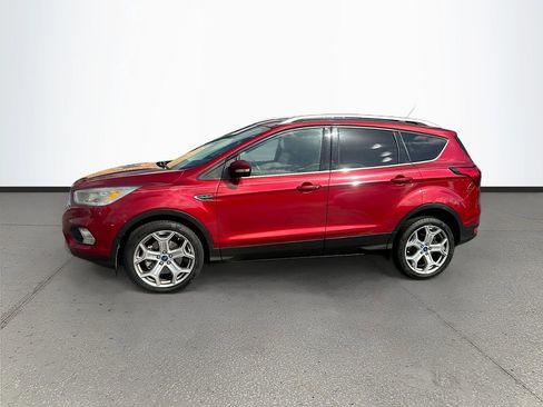 Used 2019 Ford Escape Titanium FWD image 4