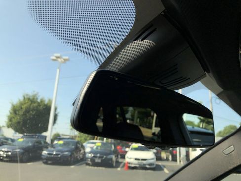 Used 2019 BMW X5 xDrive40i w/ Premium Package 2 image 16