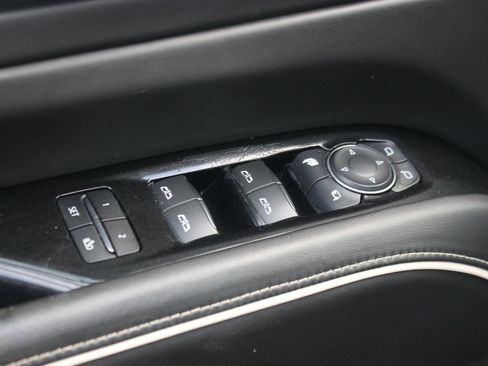 Used 2021 Cadillac Escalade ESV Sport Platinum AWD/4WD image 13